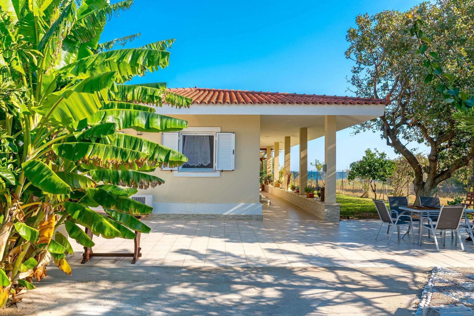 Maria'S Seaside Villa - House With 3 Rooms In Marathon, With Wonderful Luaran gambar